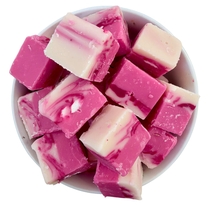 Boozy Eton Mess Flavour Fudge